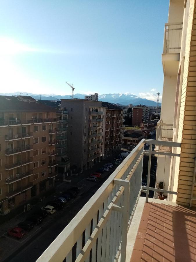 Bruno Turin Apartment Near The Metro Колленьо Екстер'єр фото